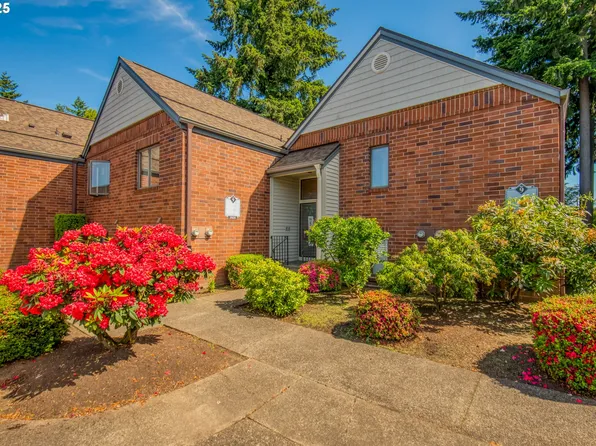 15035 NE Sacramento St Unit 62, Portland, OR 97230