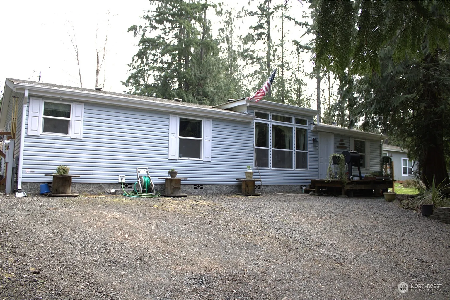 60 E McLane Drive photo 1