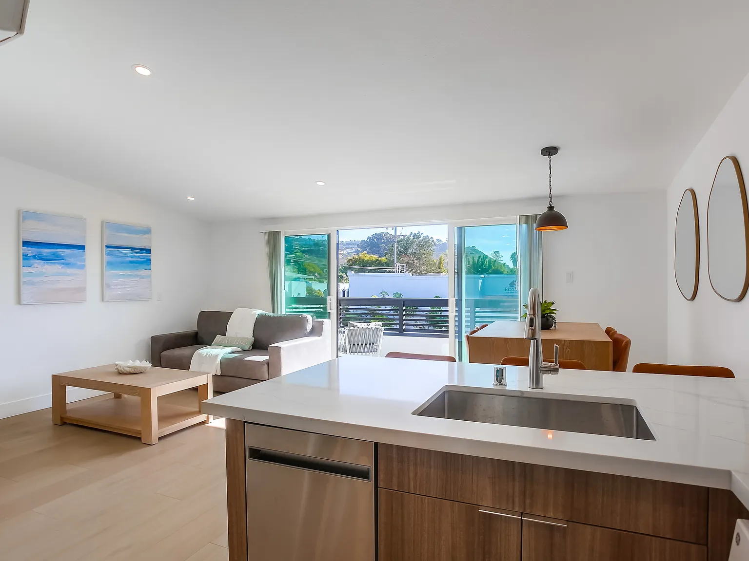 1 bed, 616 sqft, $6,800 — Photo 3