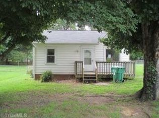 206 Jay Pl, High Point, NC 27263