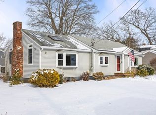 7 Sheridan Ave, Maynard, MA 01754