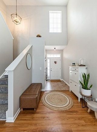 2nd image of 11928 Brunschon Ln