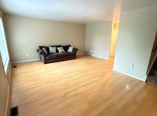 50 Heywood St #50, Worcester, MA 01604