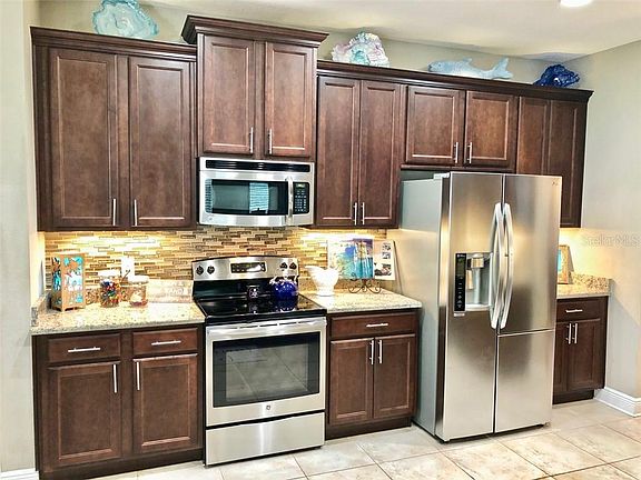 5th image of 4712 W El Prado Blvd