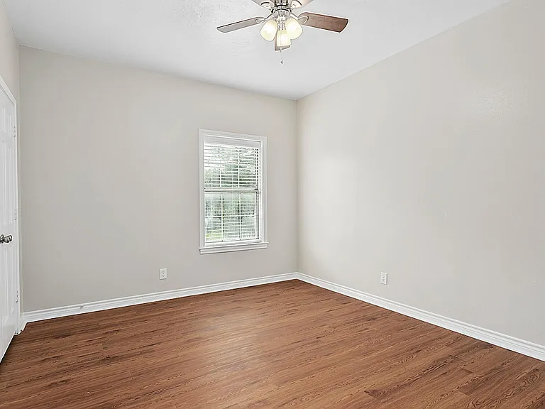 4400 Carter Creek Pkwy #102 — Photo 16
