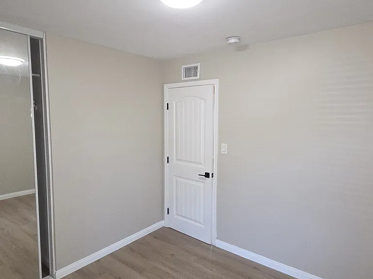 9010 Joan St — Photo 8