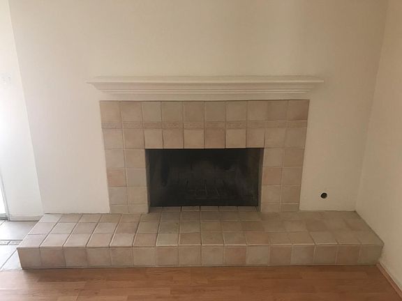 3rd image of 1508 De Anza St