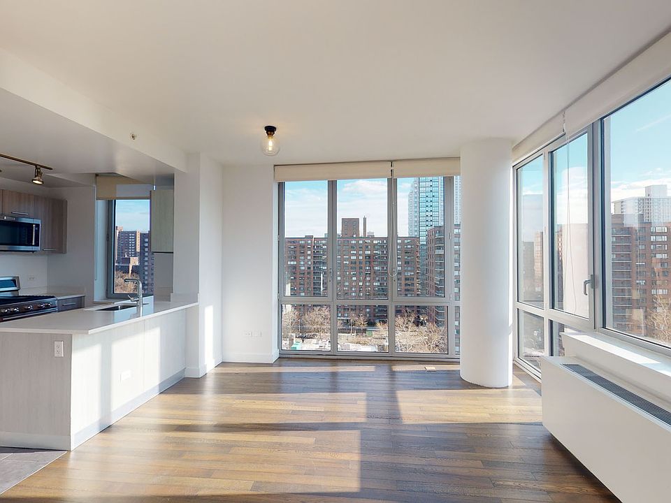 1st image of 801 Amsterdam Ave APT 10B