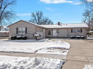 2308 Westview Dr, Springfield, IL 62704