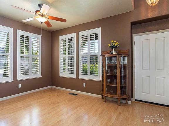 3rd image of 3840 Cloverbrook Dr