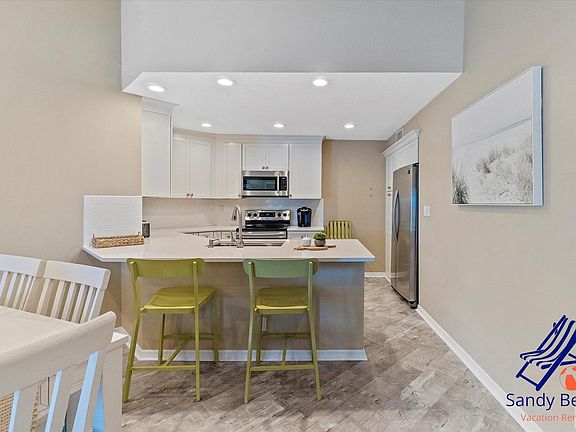 5th image of 6100 Bahia Del Mar Cir APT 207