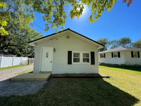 211 E Louis St, Osceola, IN 46561