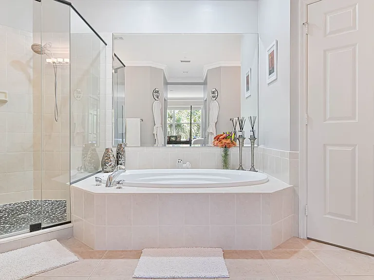 18900 Bay Woods Lake Dr #230 — Photo 26