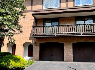 229 Thornberry Dr, Mcknight, PA 15237