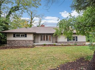 31021 Lake Shore Blvd, Willowick, OH 44095