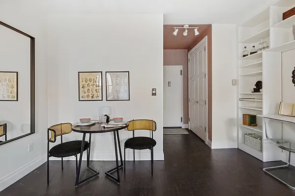 Sold by Compass | media 4