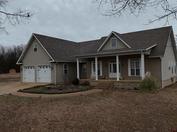 568 County Road 1074, Mountain Home, AR 72653
