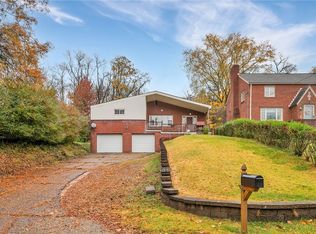 128 Sycamore Dr, Penn Hills, PA 15235