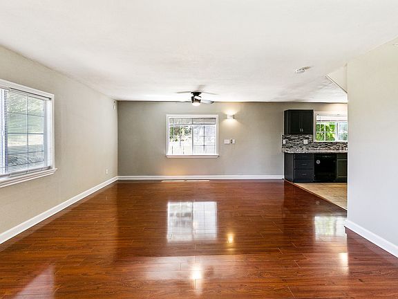 3rd image of 1292 Aleutian Dr