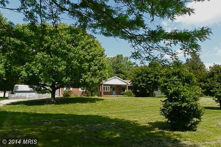 1st image of 2315 Warfield Dr