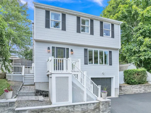 25 Burlington St, Woburn, MA 01801