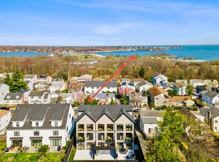 71 Dean St #2, Stamford, CT 06902