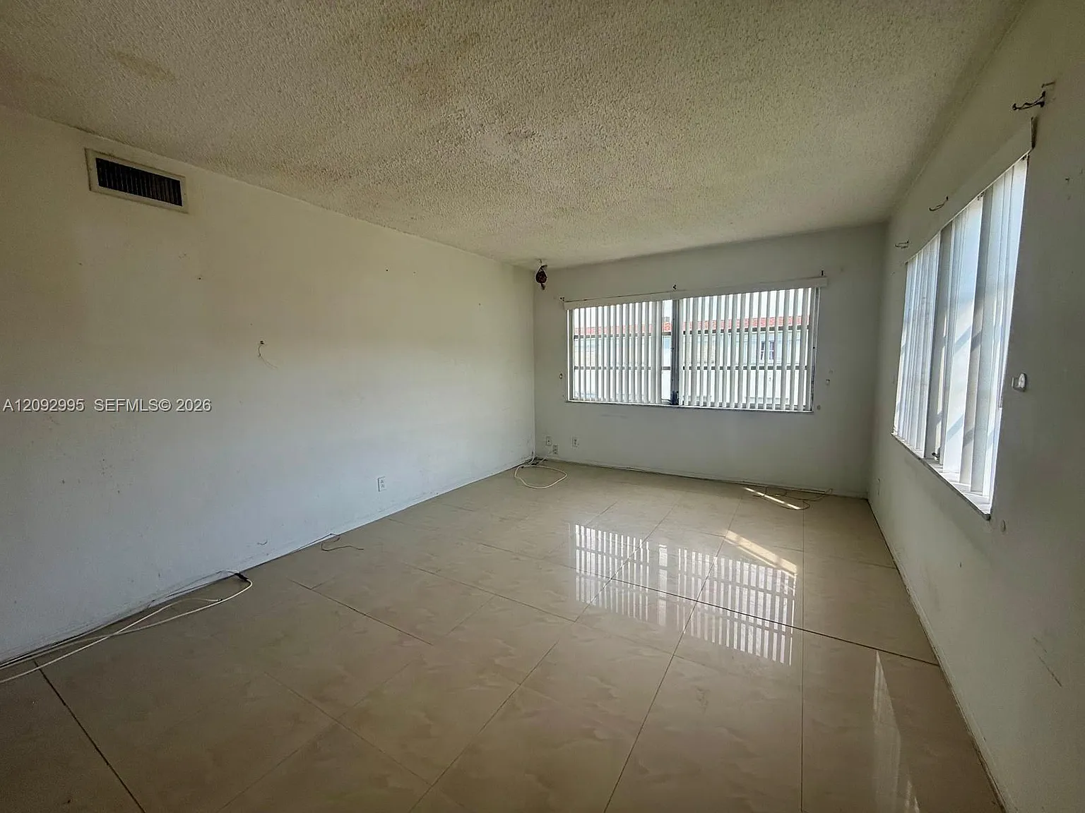 Park South One Inc Condo — Photo 2