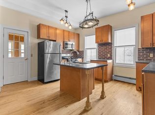 26 Cedar St, Burlington, VT 05401