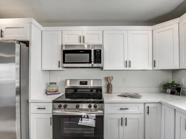 Versatile home in the heart of Phoenix, 1315 W Cocopah St #Cocopah1315-b, Phoenix, AZ 85007