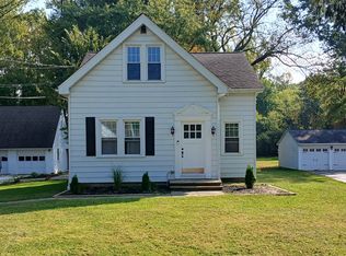 817 Nesbitt Rd, Northfield, OH 44067