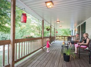 10035 Beecher Dr NE, Rockford, MI 49341