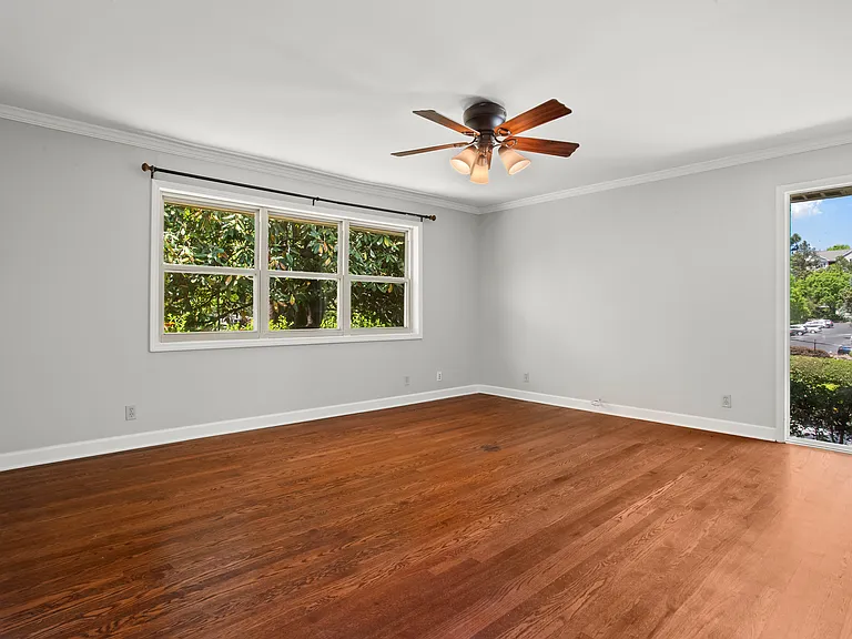 1447 Southland Vista Ct NE — Photo 6