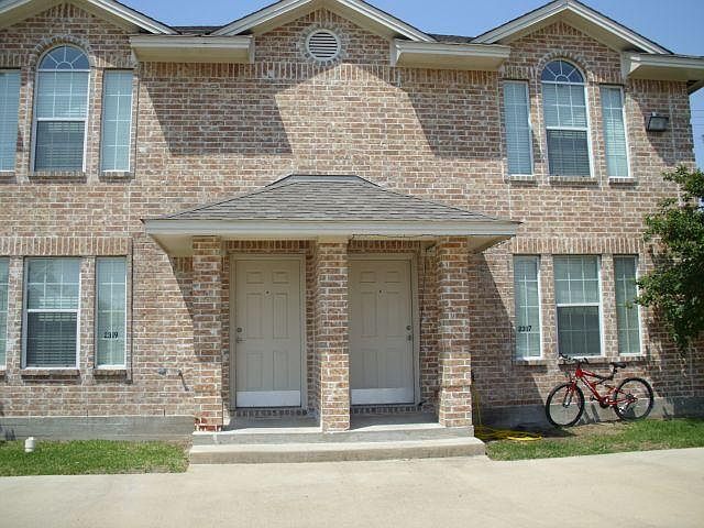 1st image of 2319 Cornell Dr