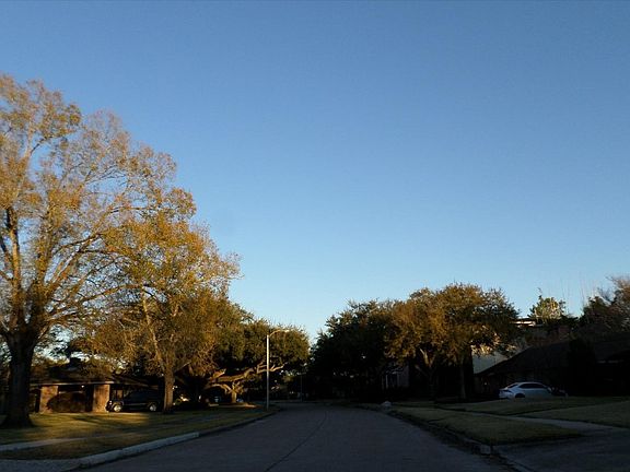 4th image of 5023 Glenmeadow Dr