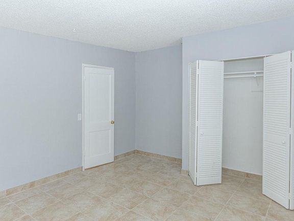 3rd image of 5824 McKinley St APT 3
