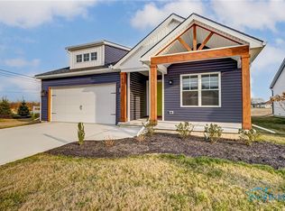 5017 Noah Ln, Oregon, OH