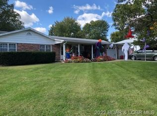 901 N Grand Ave, Eldon, MO 65026