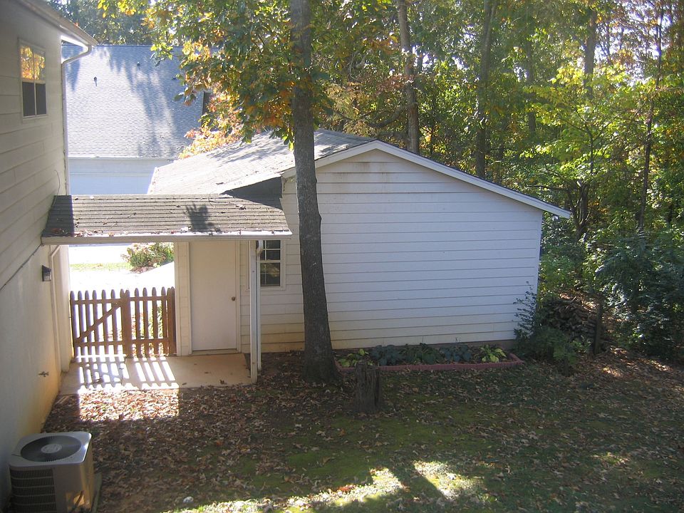 Backyard - view of 2nd garage