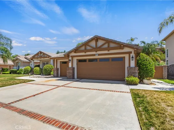 13481 Canyon View Dr, Yucaipa, CA 92399
