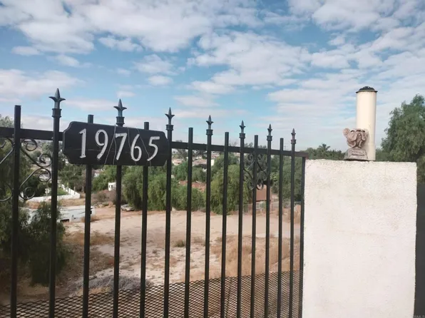 19765 Carmelita Ave, Corona, CA 92881