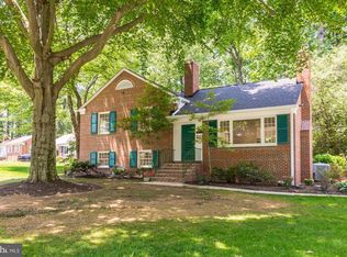 5421 Easton Dr, Springfield, VA 22151