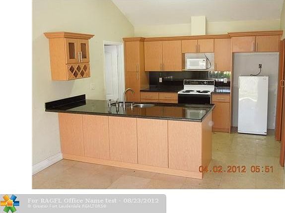 2nd image of 15152 NW 91st Ct