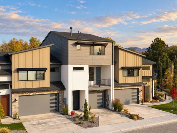 5258 N River Water Ln, Garden City, ID 83714