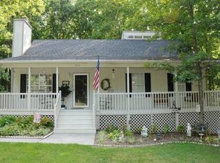 705 Jefferson Woods Dr, Forest, VA
