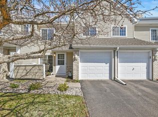 2270 Ranchview Ln N UNIT 45, Plymouth, MN 55447