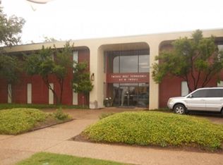 W Twohig Ave, San Angelo, TX 76903