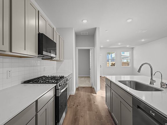 6th image of this home