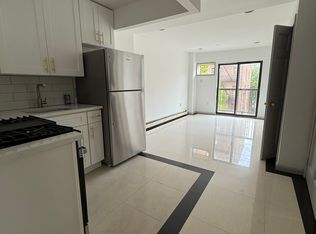 16310 89th Ave APT 5, Jamaica, NY 11432