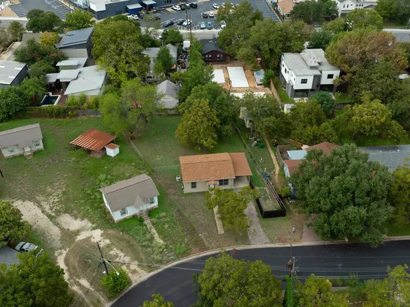 4906 Lynndale Dr, Austin, TX 78756
