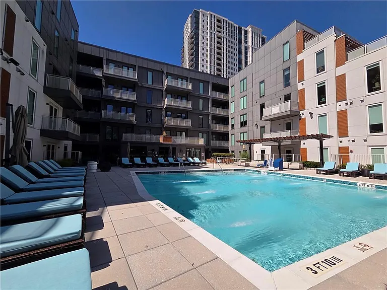 775 Juniper St NE #415 — Photo 29